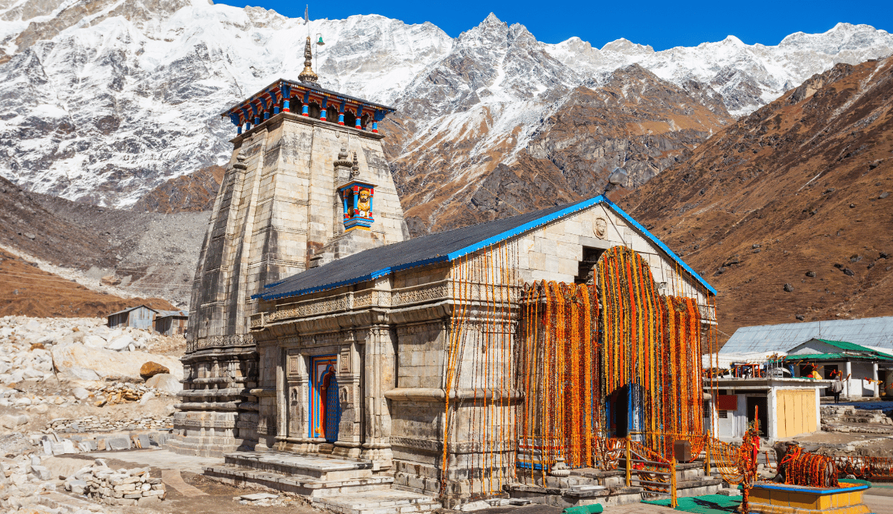 Char Dham tour vehicle